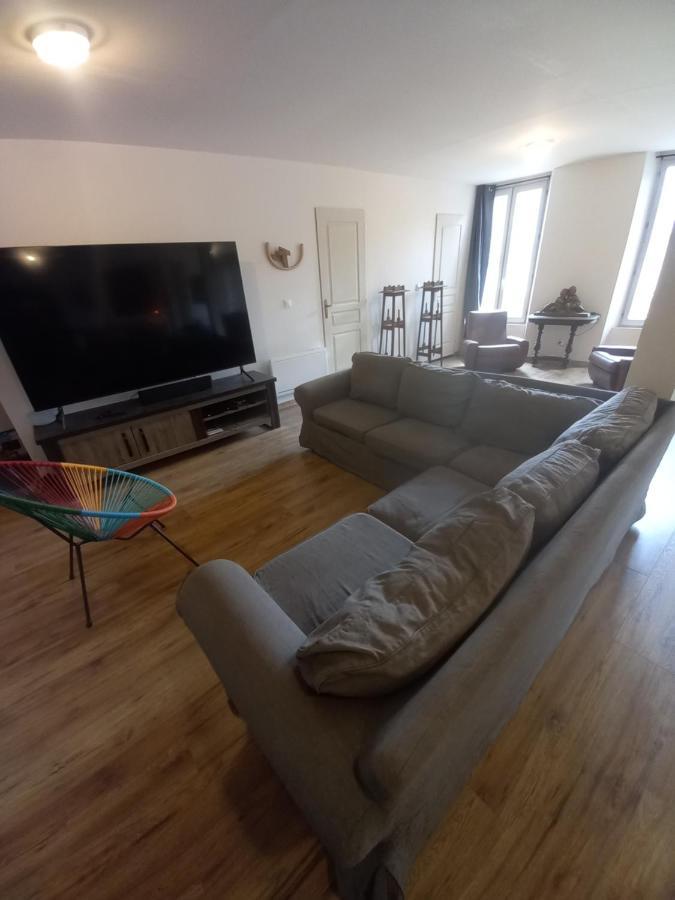 Logement Entier Spacieux Et Confortable A 1 H De Paris Courtenay  Εξωτερικό φωτογραφία