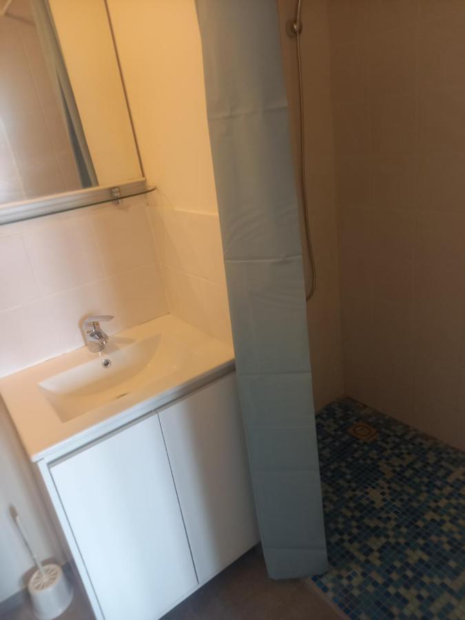 Logement Entier Spacieux Et Confortable A 1 H De Paris Courtenay  Εξωτερικό φωτογραφία